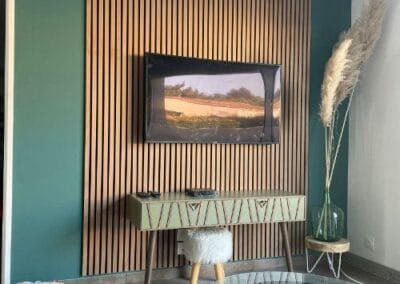 Meuble tv panneaux en tasseaux nous